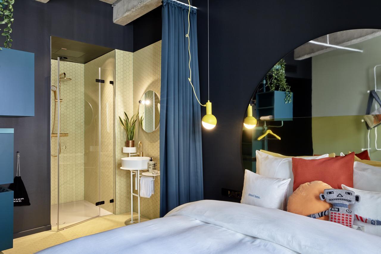 25Hours Hotel The Circle Cologne Exterior photo