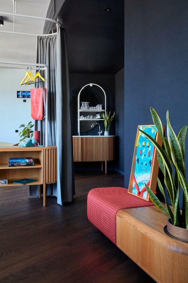 25Hours Hotel The Circle Cologne Exterior photo